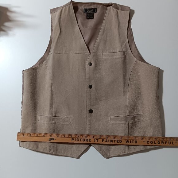Men's "Personal Choice" Suede Vest with Snap Closure / Sand color / Size Large - Picture 13 of 14